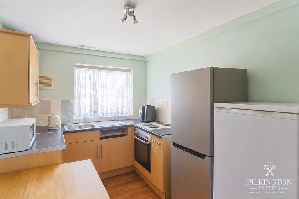 Property photo 2 of 9 5307131