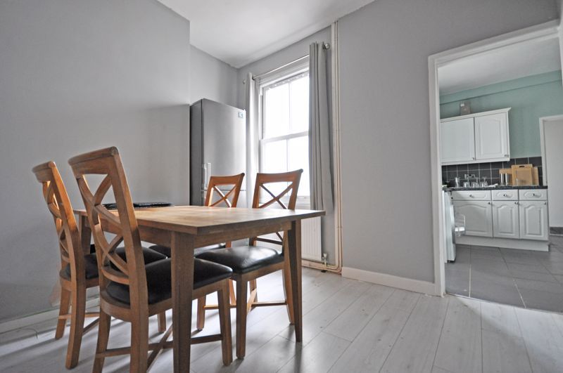 Property photo 3 of 7 Photo 3