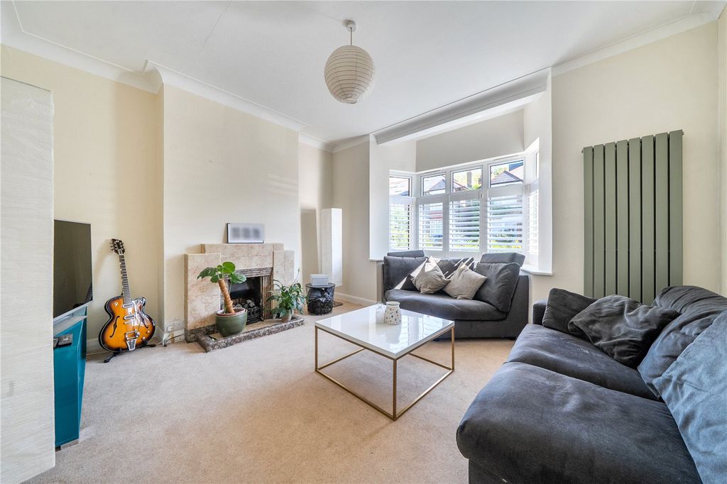Property photo 2 of 16 Picture No. 03