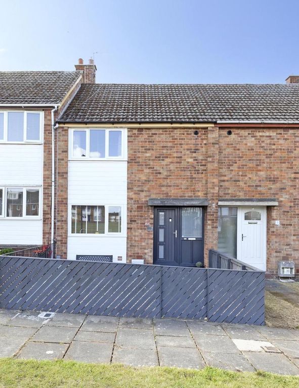 Property photo 1 of 21