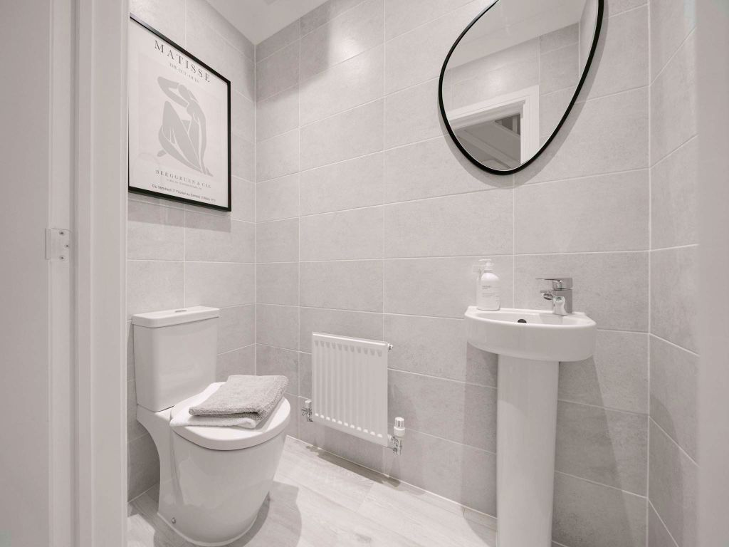 Property photo 2 of 24