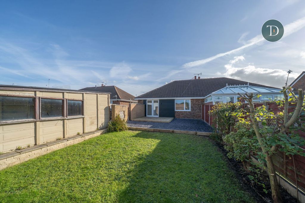 Property photo 2 of 24