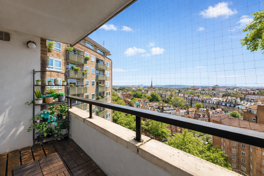 Property photo 3 of 9 Balcony