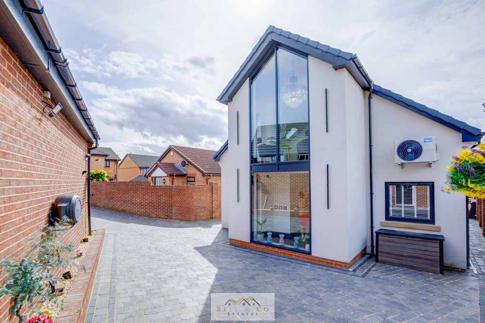 Property photo 1 of 48