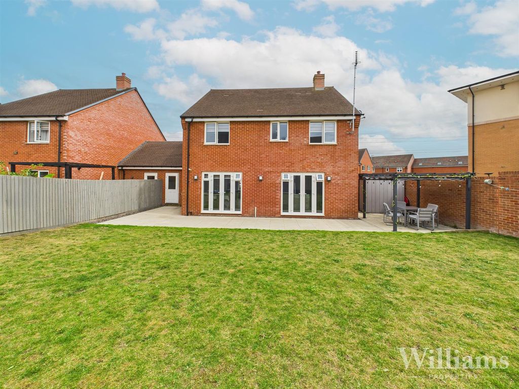 Property photo 2 of 19 Cam02861G0-Pr0456-Still033.Jpg