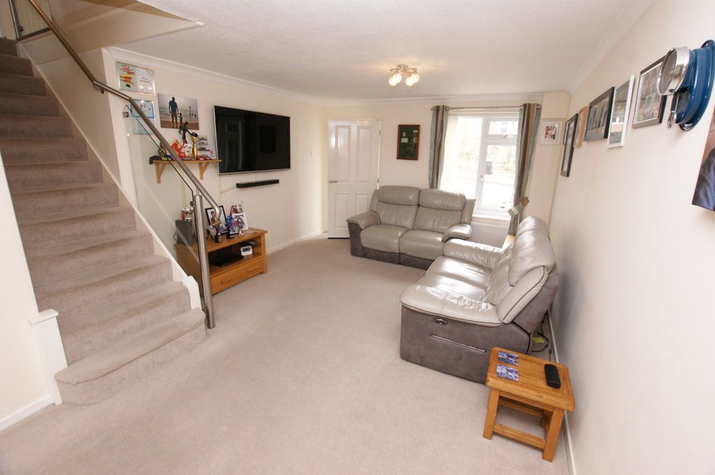 Property photo 3 of 12 Picture No. 25