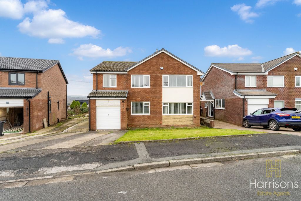 Property photo 3 of 46 4732747