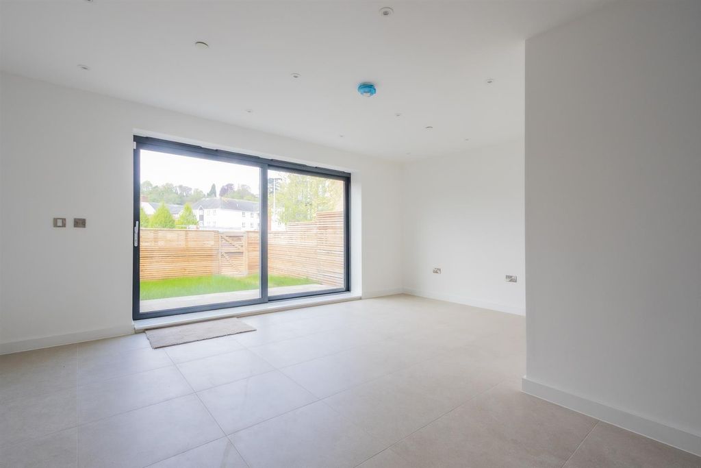 Additional image 6 of 3 bed town house for saleSevern Gardens, Chepstow, Chepstow NP16