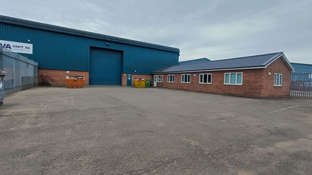 Property photo 1 of 9 Photo 10