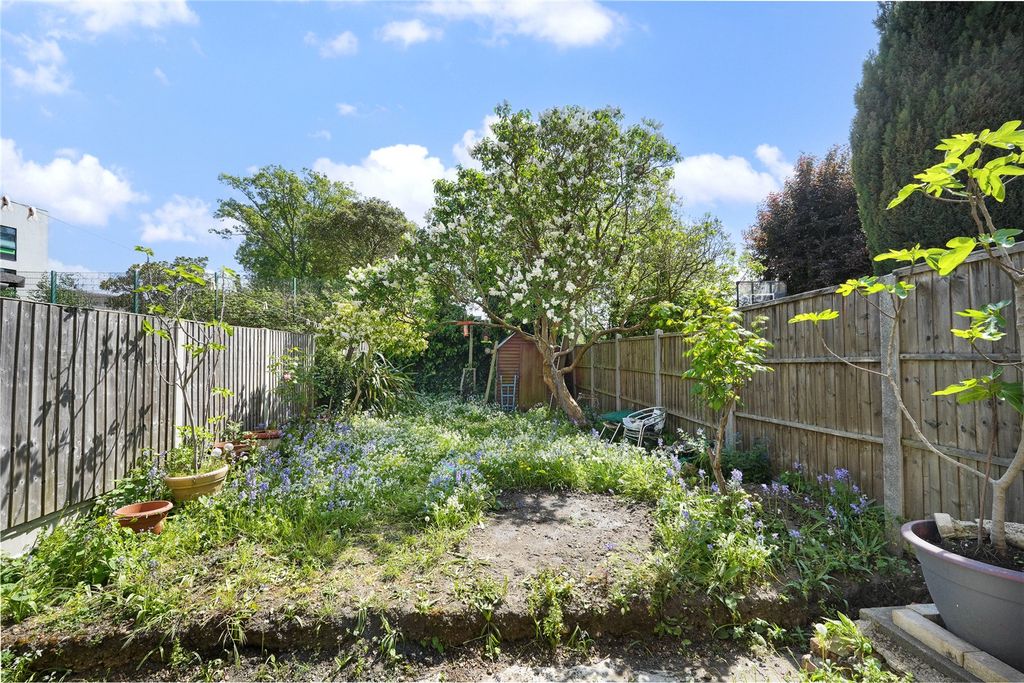 Property photo 2 of 20 Picture No. 03