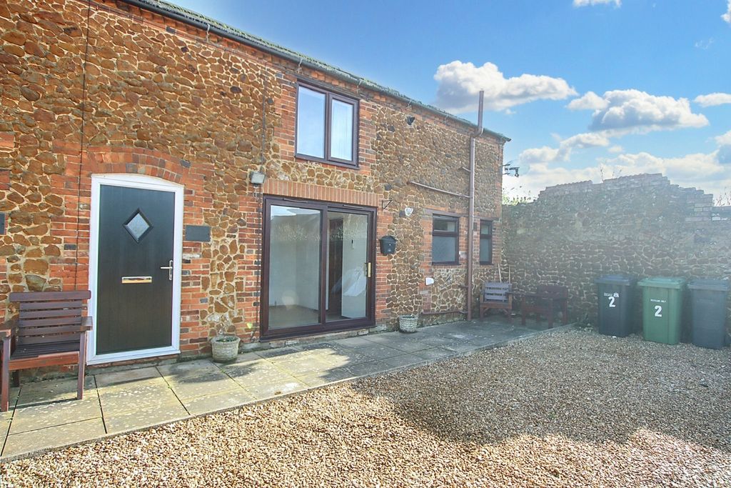 Property photo 1 of 9 5301861