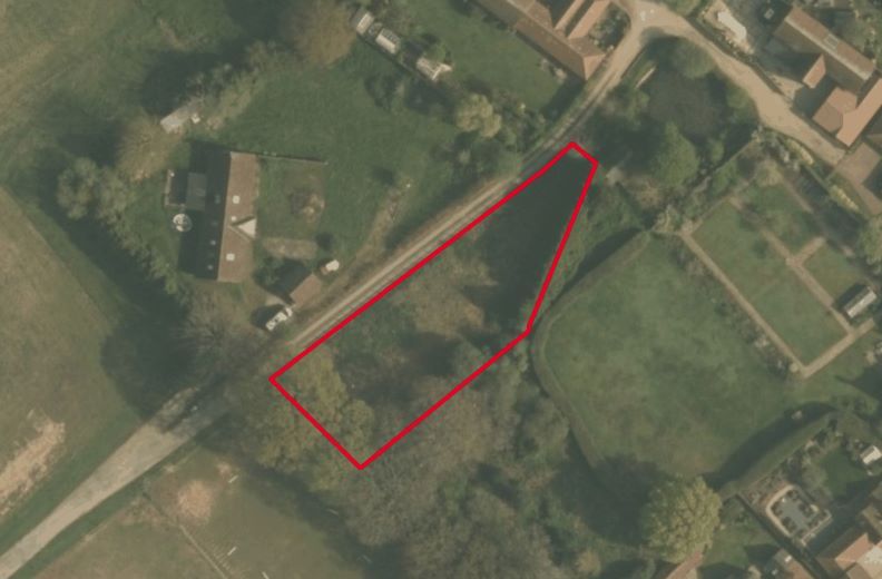 Property photo 2 of 6