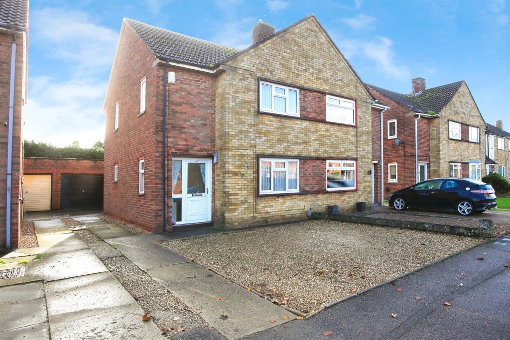 Property photo 1 of 9