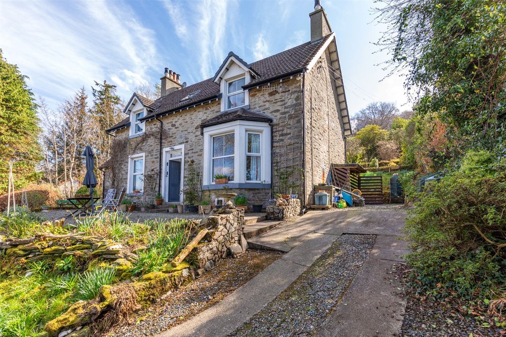 Property photo 1 of 31 Picture No. 36