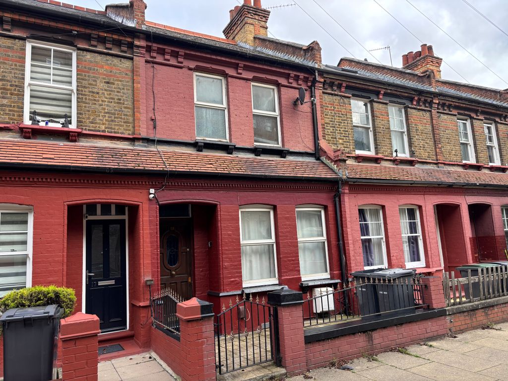 Property photo 1 of 16