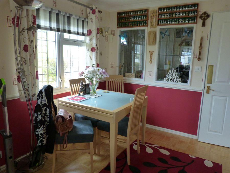Property photo 2 of 17 Dining Room