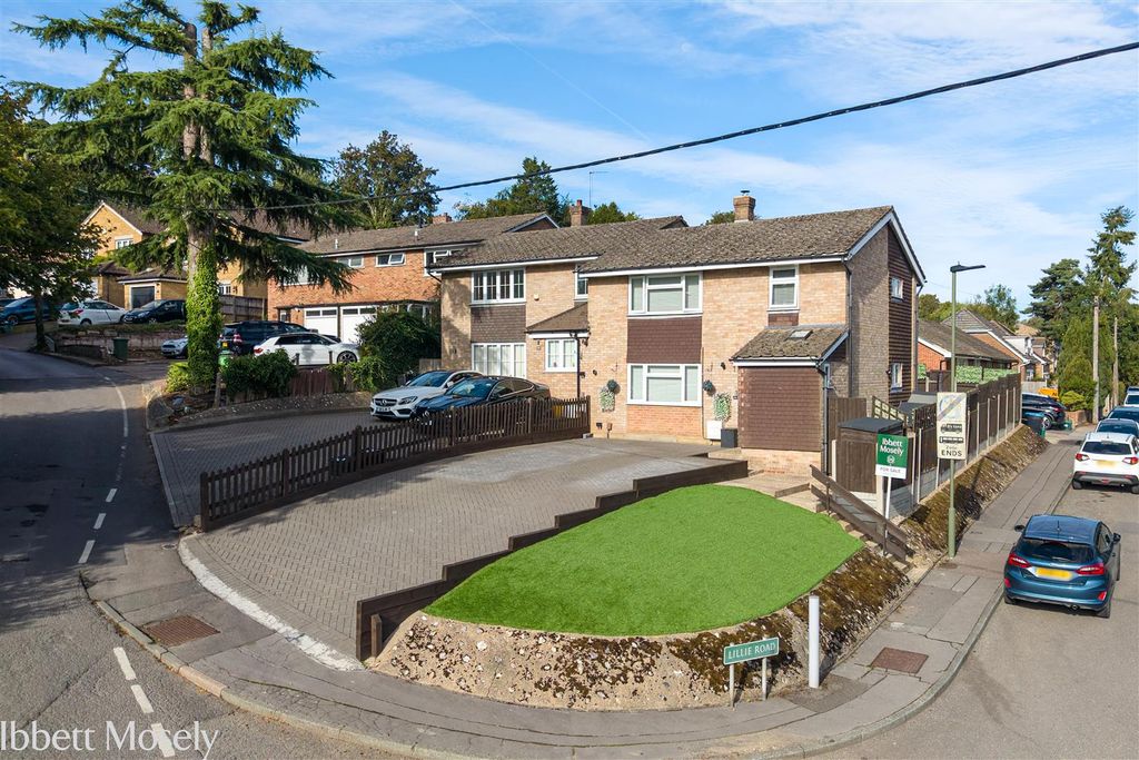 Property photo 1 of 25 Drone 1.Jpg