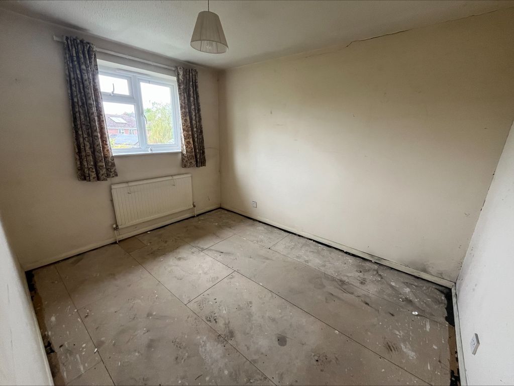 Property photo 3 of 4