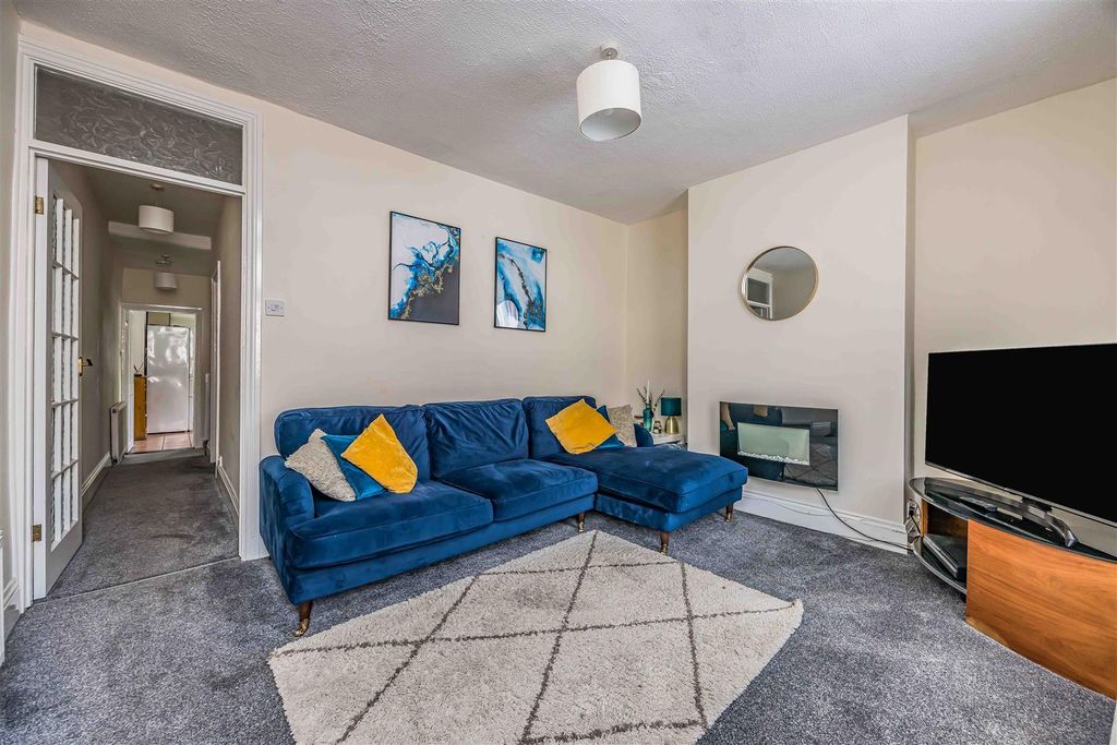 Property photo 2 of 20 51 Lawson Road, Southsea-Small-Porticomarketing-So