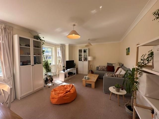 Property photo 2 of 11 Lounge 1.Jpg