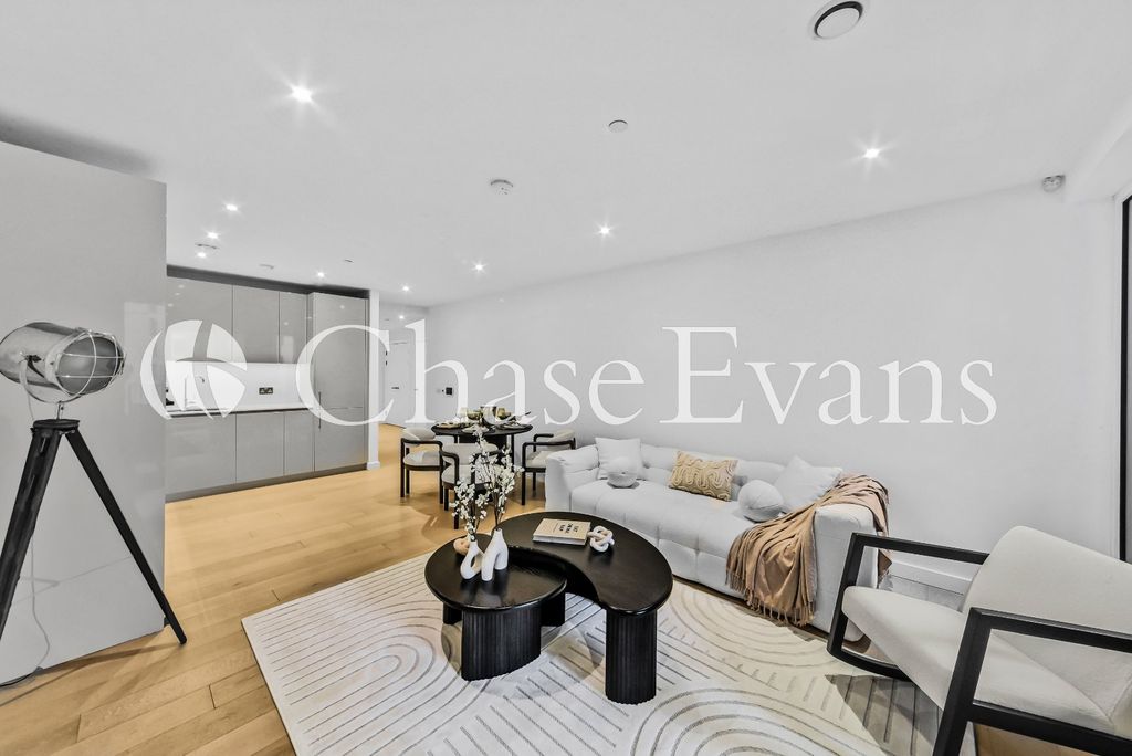 Property photo 3 of 22 Living Area