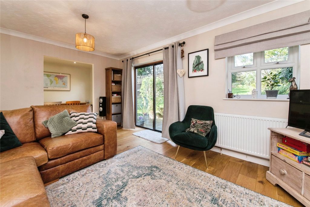 Property photo 3 of 19 Picture No. 44