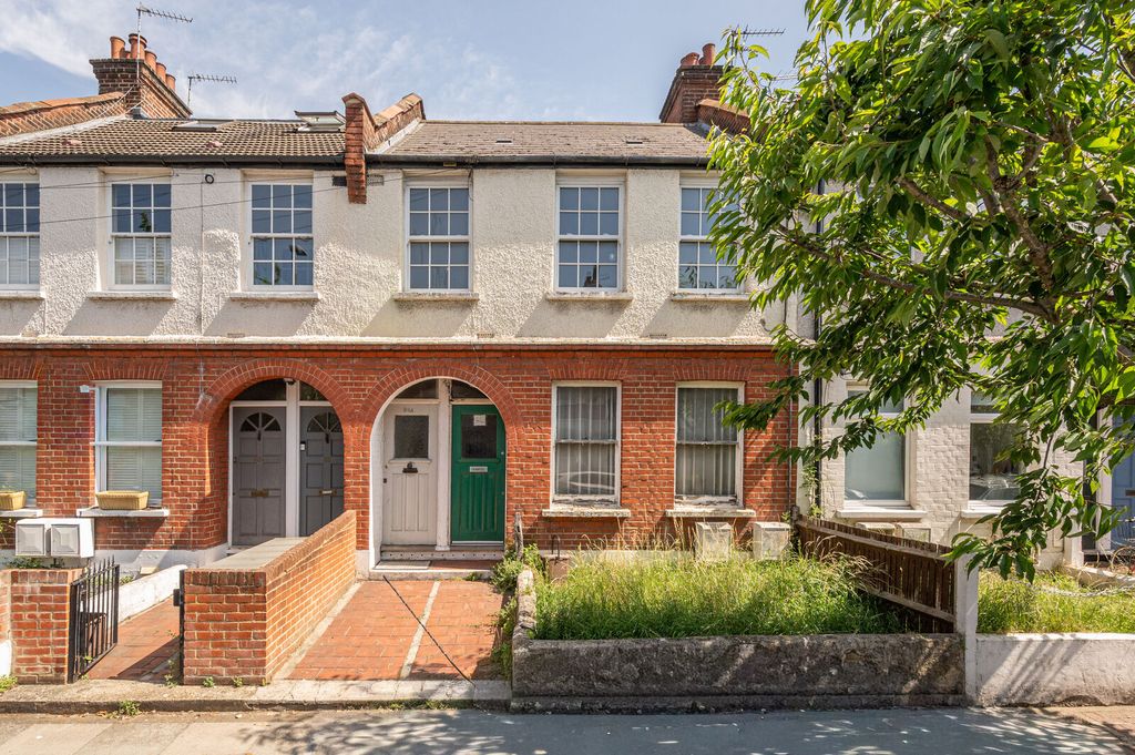 Property photo 1 of 13