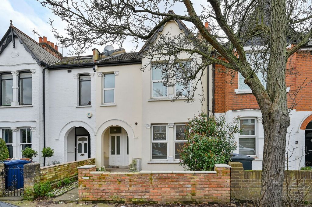 Property photo 1 of 9