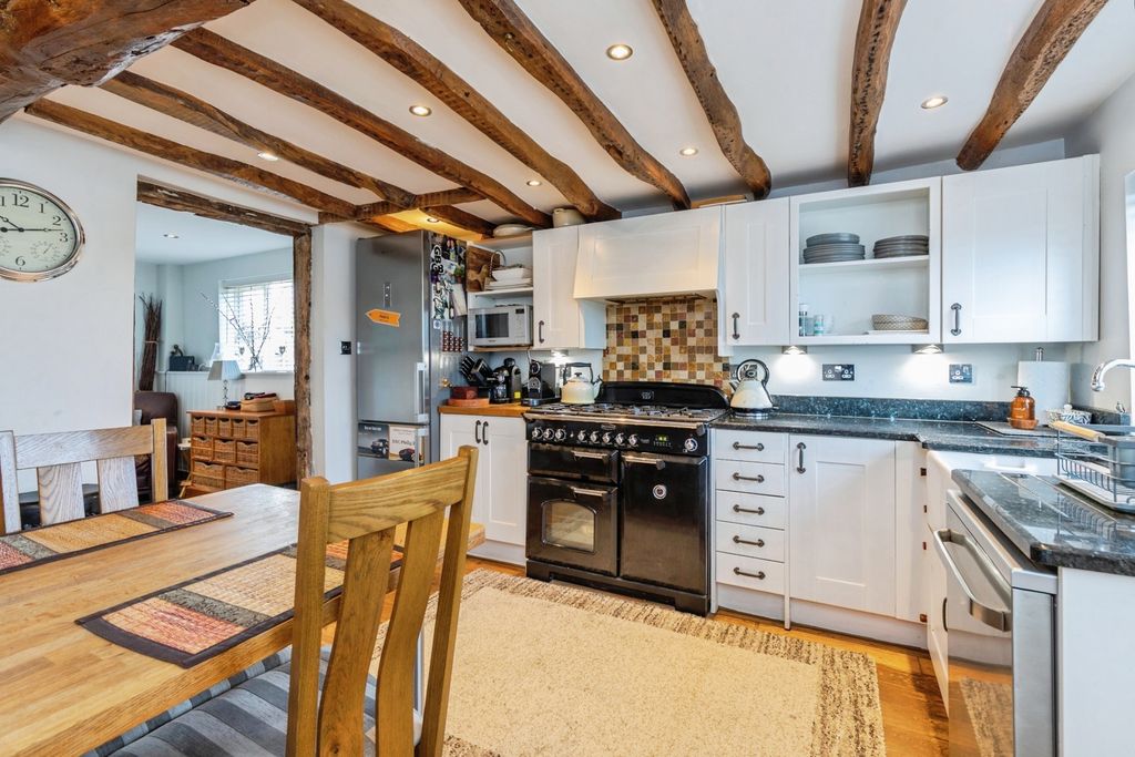 Property photo 3 of 39 Pbox-Img.Jpg