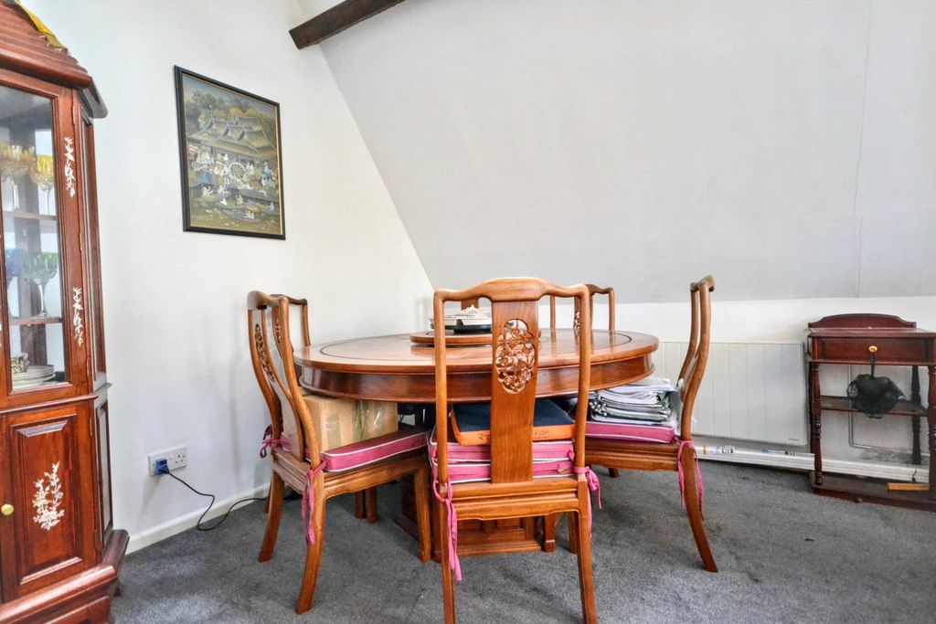 Additional image 7 of 3 bed flat for saleTwyning Manor, Twyning Tewkesbury, Gloucestershire GL20