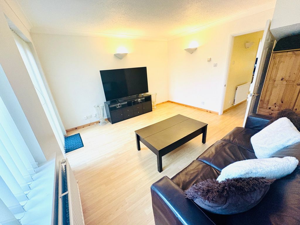 Property photo 3 of 14