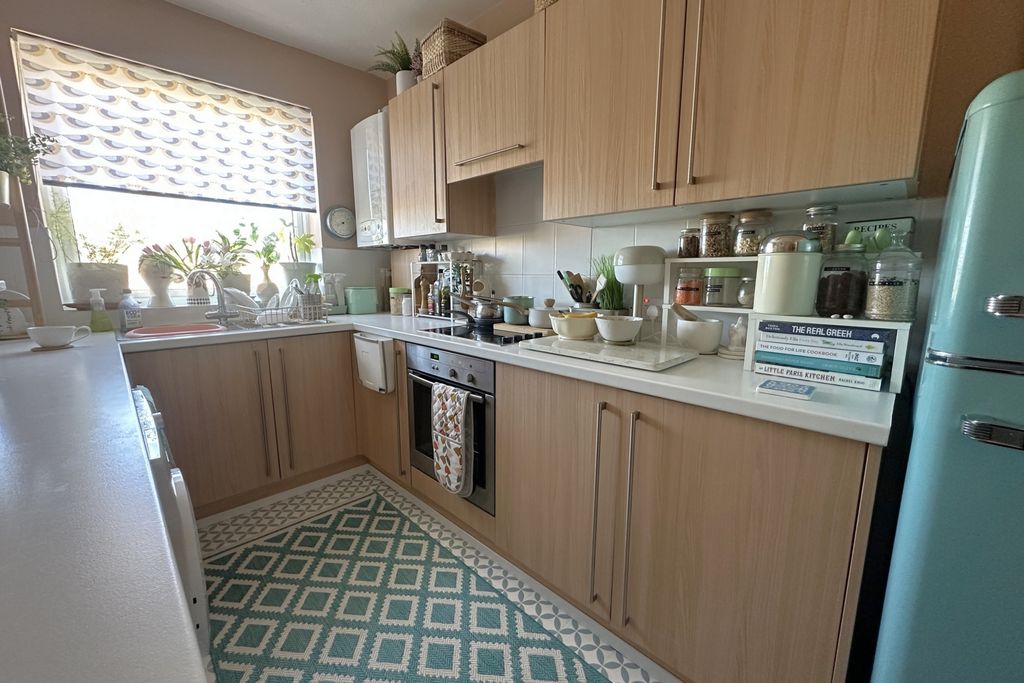 Property photo 2 of 10 Photo 2