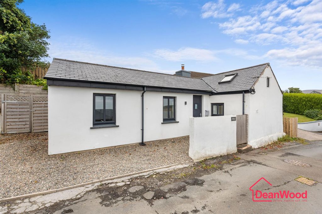 Property photo 1 of 14 Untitled-343.Jpg