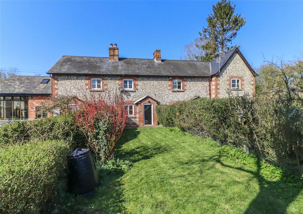 Property photo 2 of 15 Picture No. 22