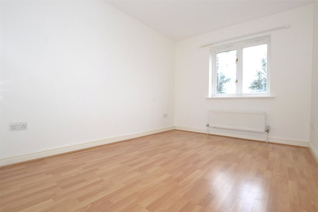 Property photo 3 of 14 Picture No. 19