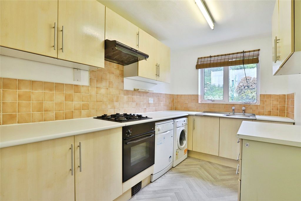 Property photo 3 of 18 Picture No. 09