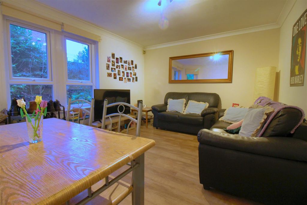 Property photo 3 of 9 Img_3931.Jpg