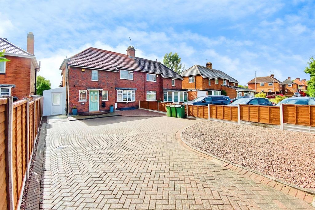 Property photo 3 of 23