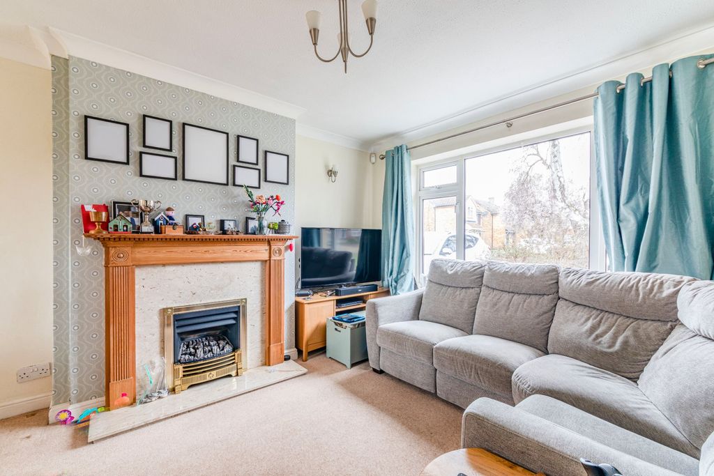 Property photo 2 of 24 Picture No. 20