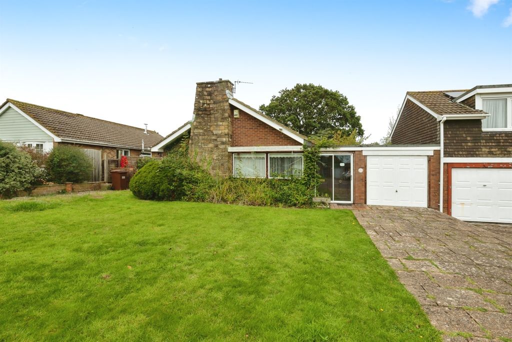 Property photo 1 of 16