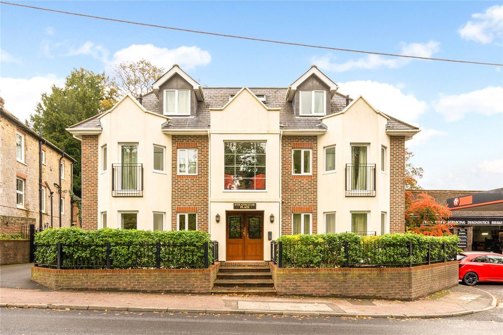 Property photo 1 of 17 Front External