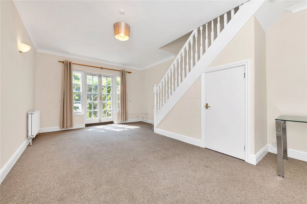 Property photo 2 of 13 Picture No. 03