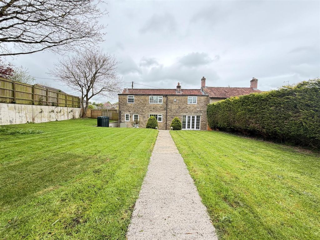 Property photo 1 of 1 Garden