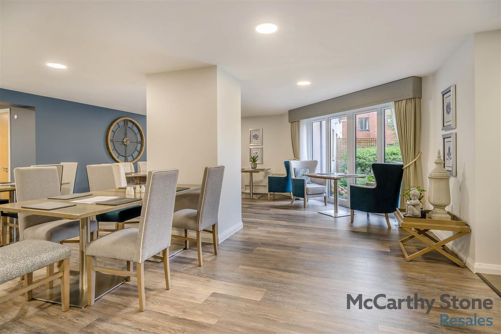 Additional image 18 of 2 bed flat for saleBurlington Gardens, Leyland PR25