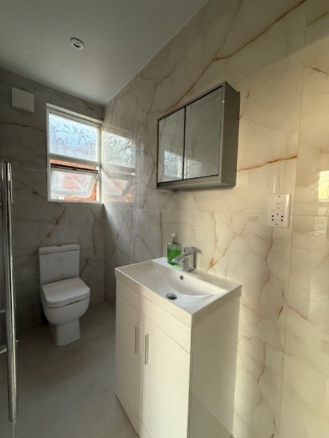 Property photo 3 of 4 4 3 Eastcote2