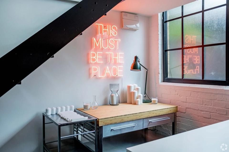 Property photo 2 of 8 Photo 1