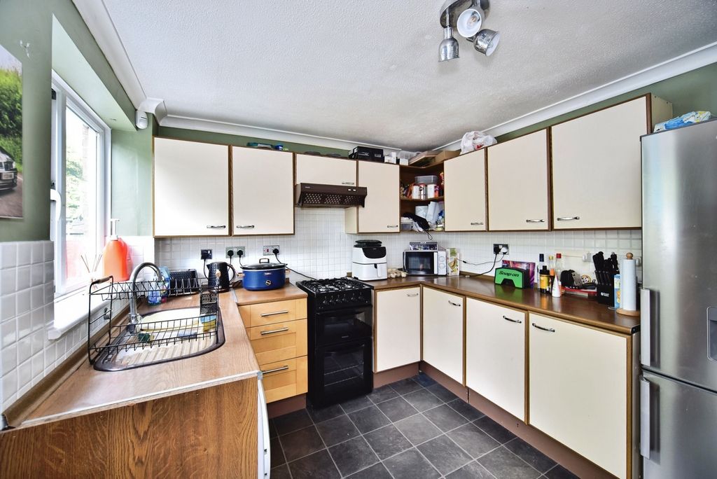 Property photo 3 of 19 Pbox-Img.Jpg