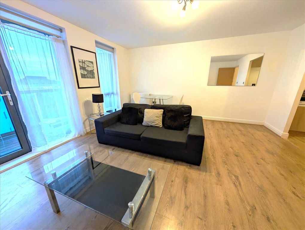 Property photo 3 of 9