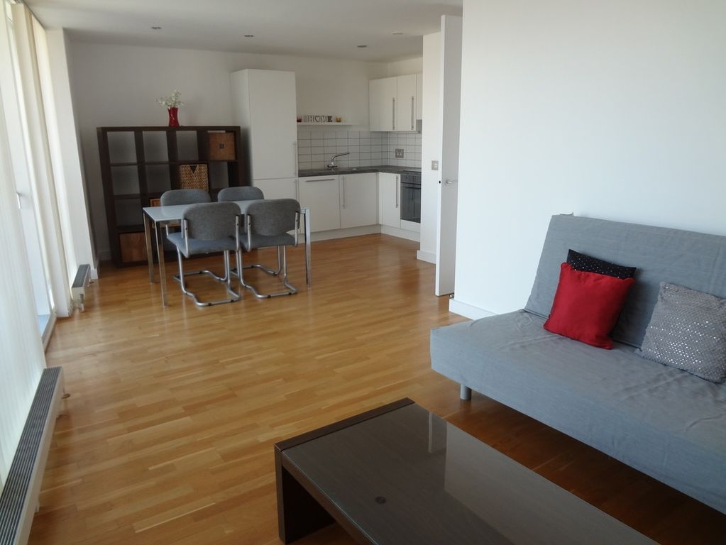 Property photo 2 of 12