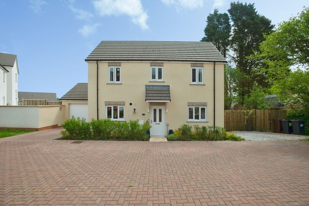 Property photo 1 of 19 Pbox-Img.Jpg
